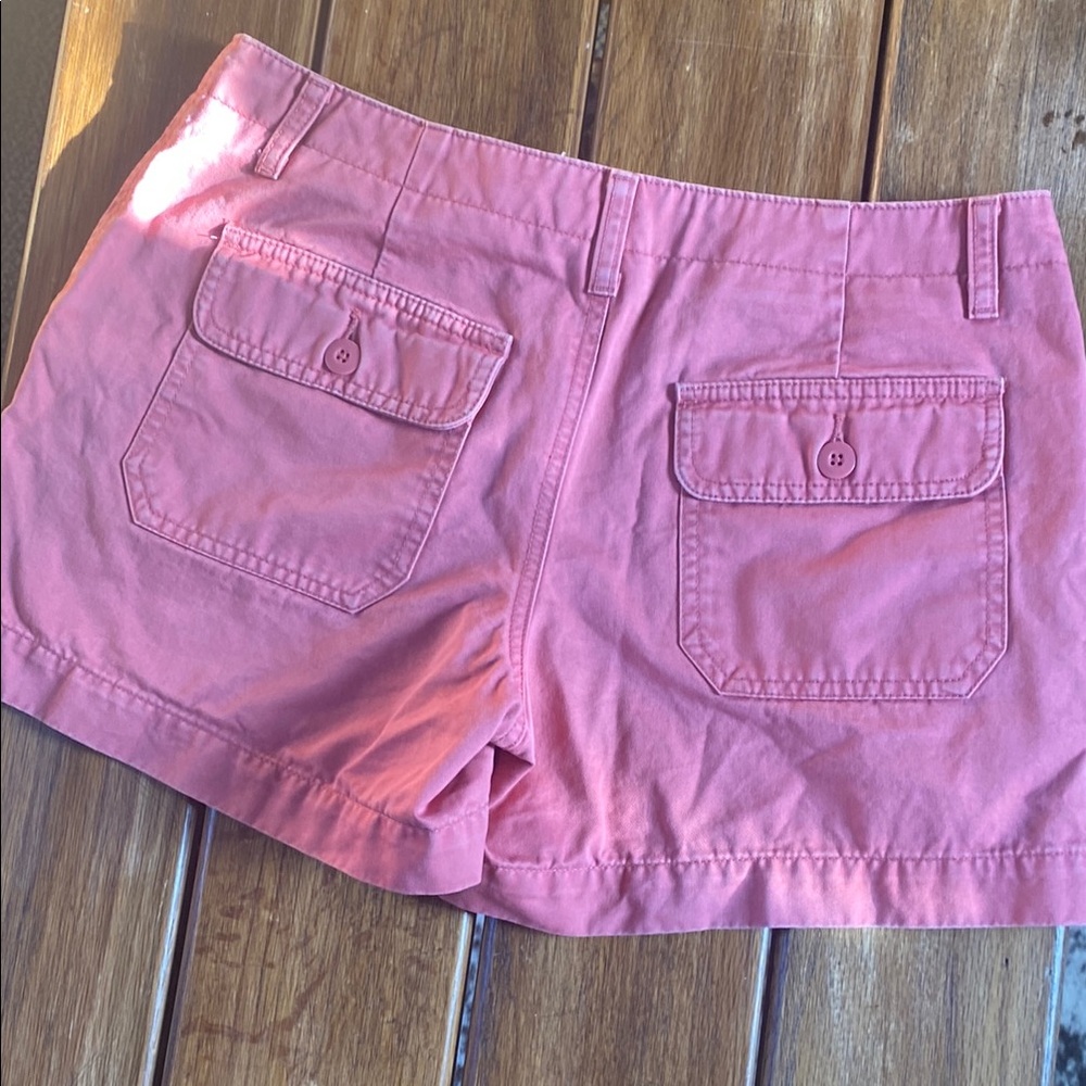 Old Navy Women's Pink Shorts - Picture 5 of 5
